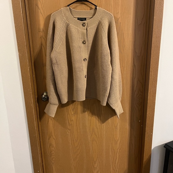 Banana Republic Women's Tan Knit Button Front Cardigan XXL NEW - Picture 3 of 11